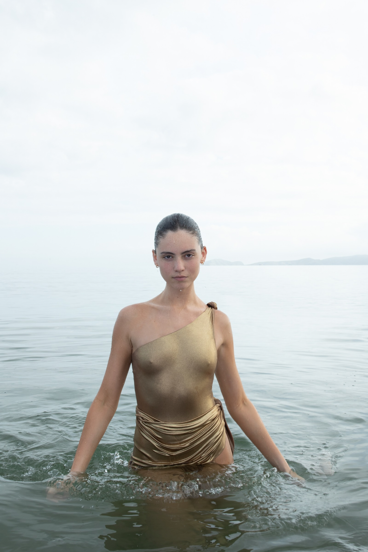 Nerea One-Piece in Gold