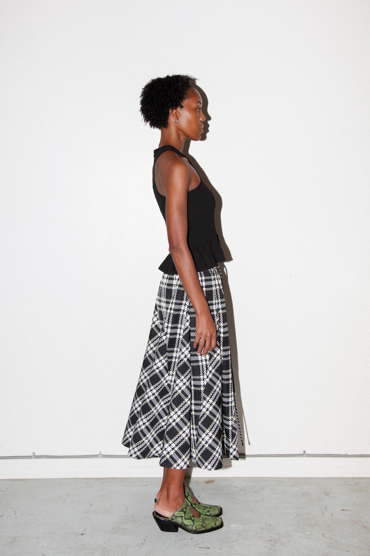 Plaid Peak Skirt black