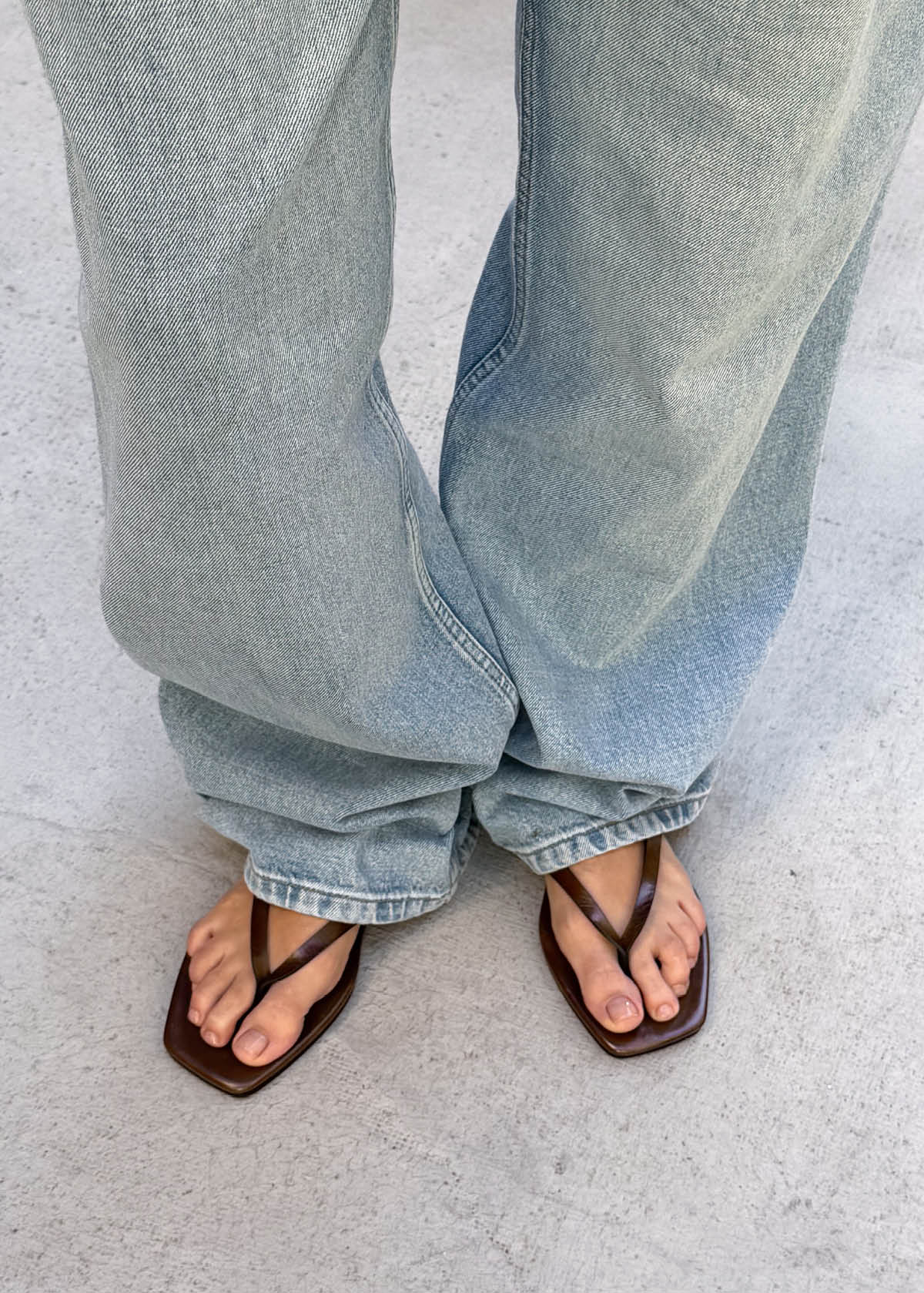 Ola Rift Leather Sandals