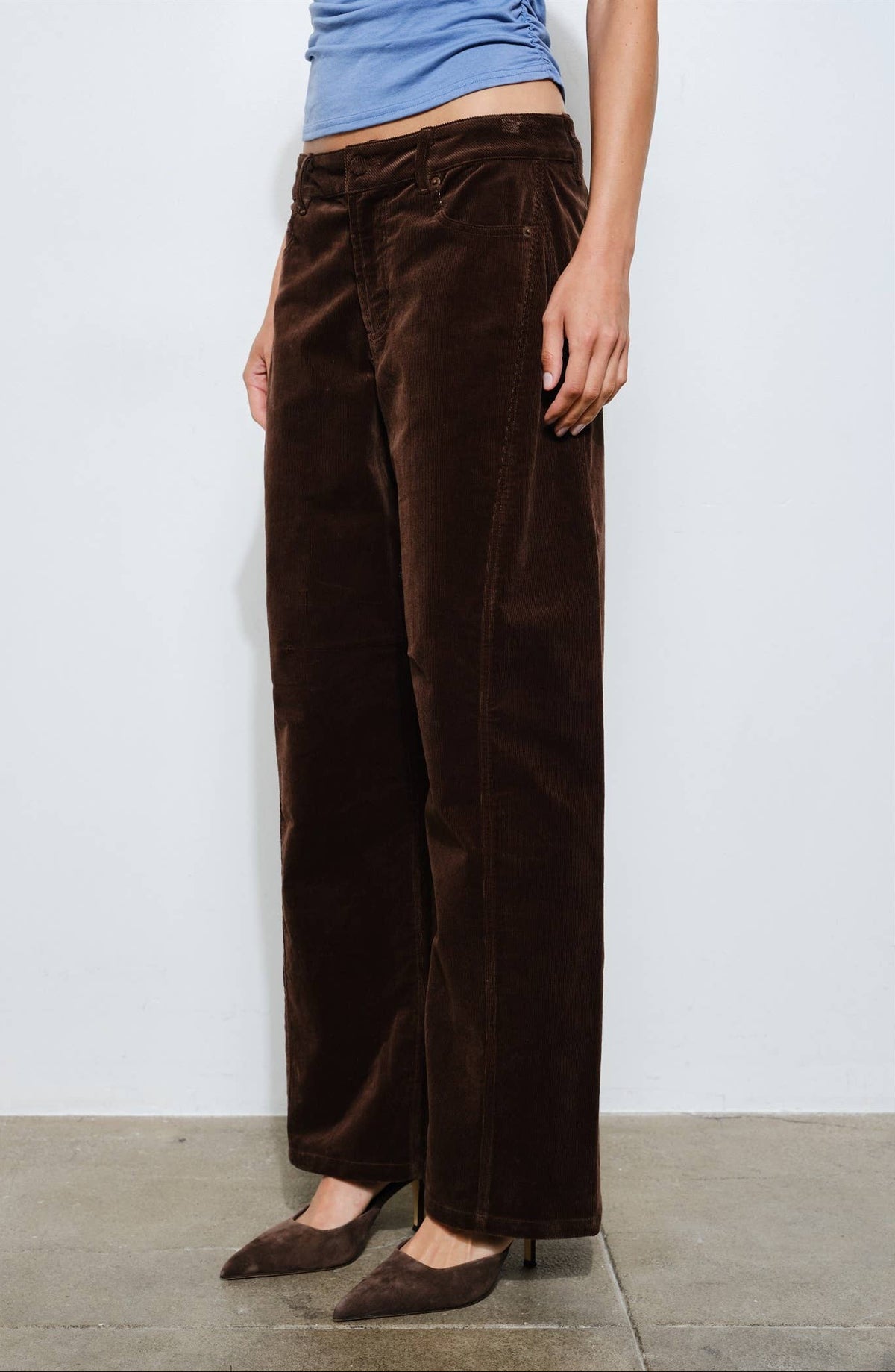 Cosette Barrel Leg Corduroy Pant