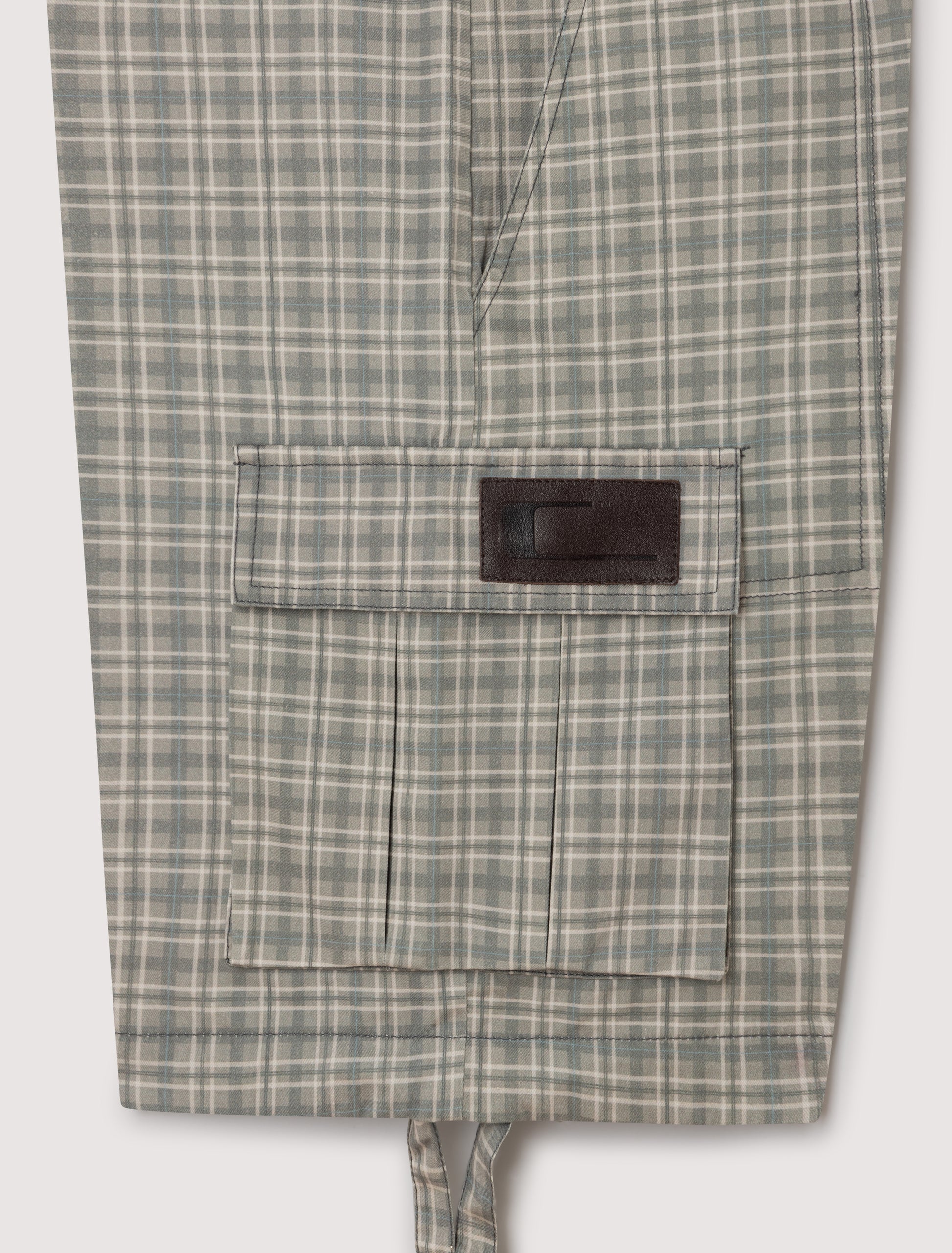 Cobalt Cargo short
